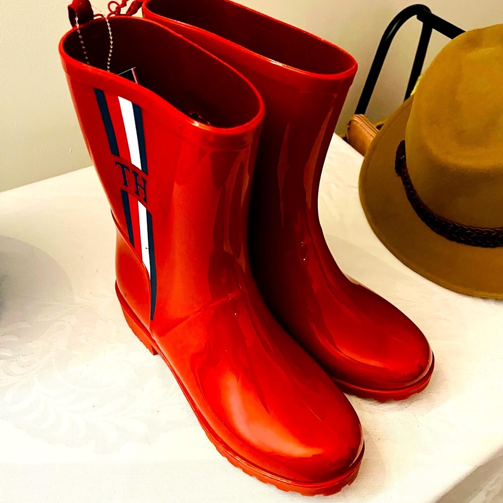 Tommy Hilfiger Red waterproof rain boots